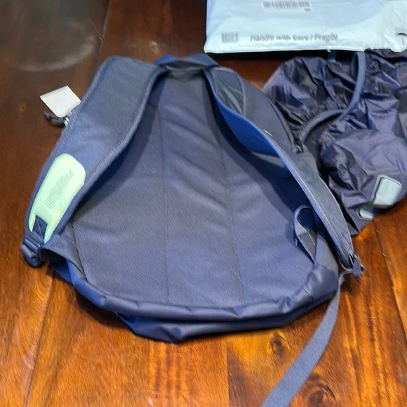 Nike Storm-FIT Backpack in Dark Gray and Neon Green - Picture 12 of 12